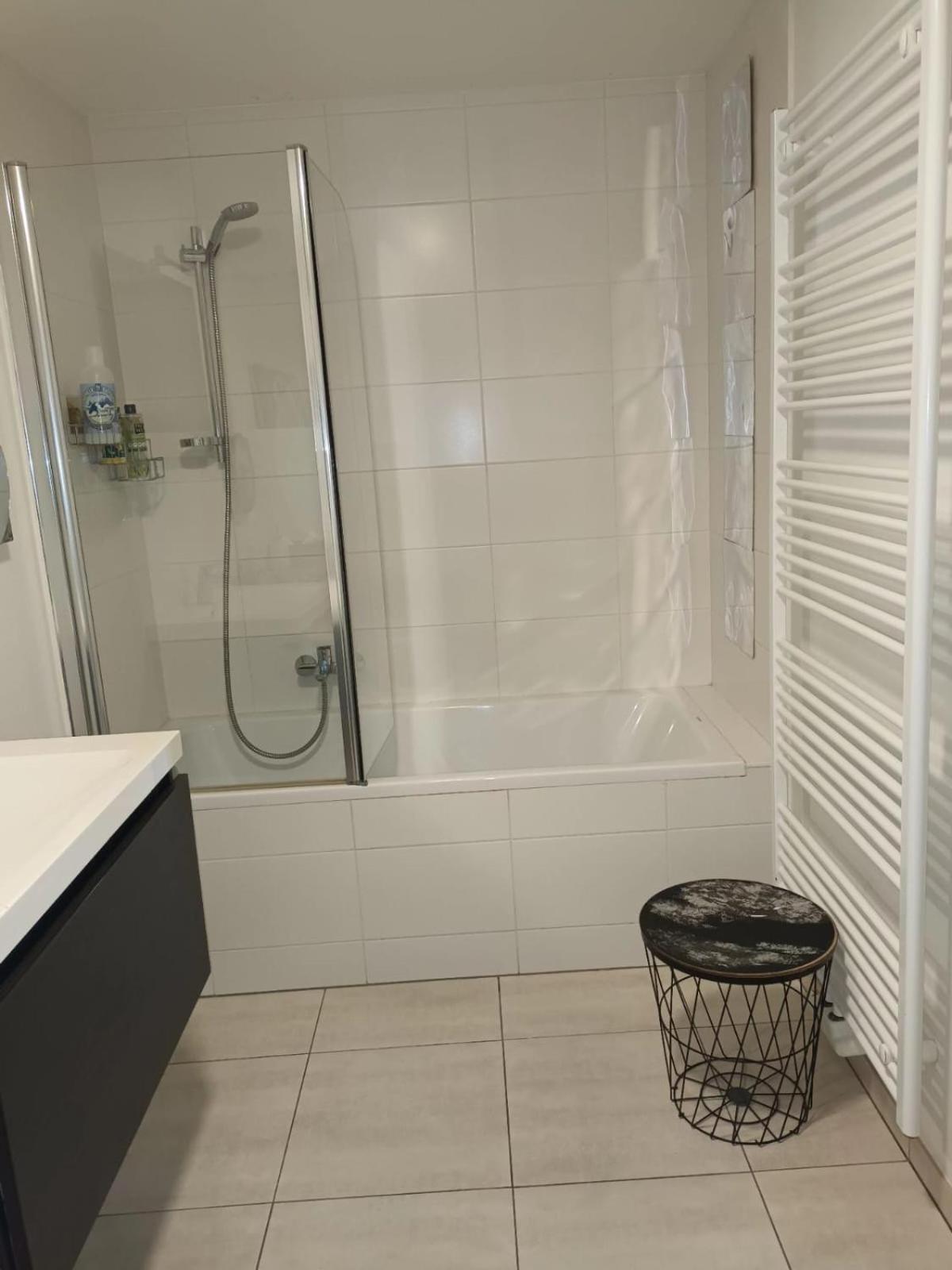 Gallery Home Brussels Ngoại thất bức ảnh